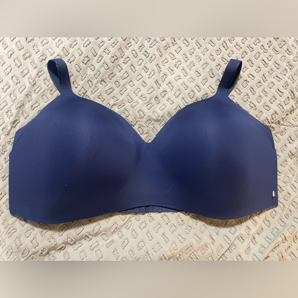 NWOT Knix Wingwoman Wireless Bra Navy 8+ - Picture 3 of 5